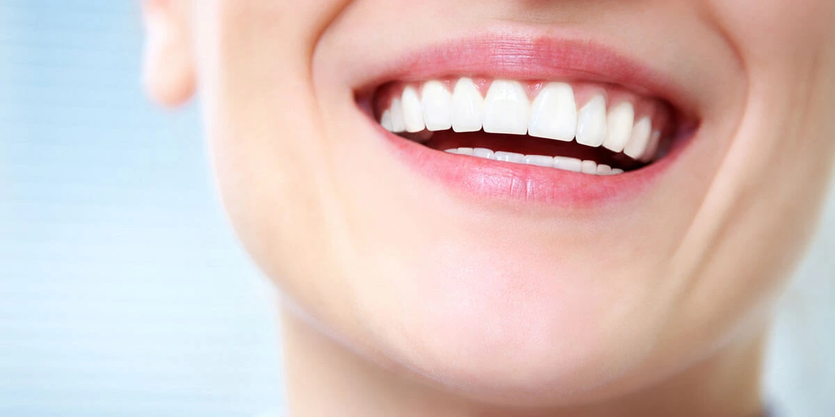 Cracked or Chipped Crowns: Repair or Replace?