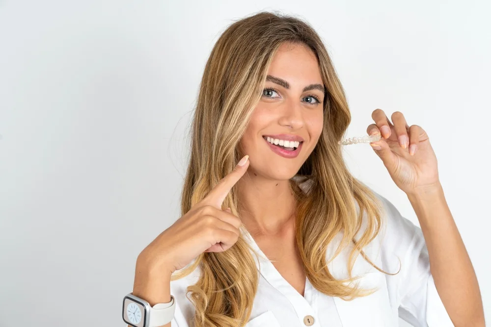 Invisalign vs Traditional Braces: Which Is Right for You?
